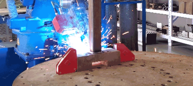 工業(yè)機(jī)器人的工具中心點(diǎn)是什么？